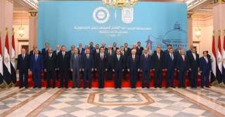 اجتماع الرئيس السيسي بالمجلس الأعلى...