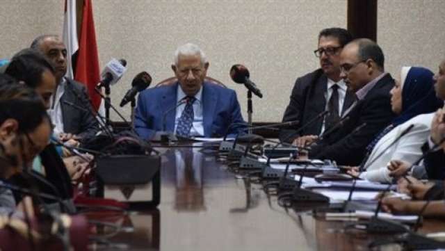 الأعلى للإعلام يناقش رفع أسعار الصحف الورقية 