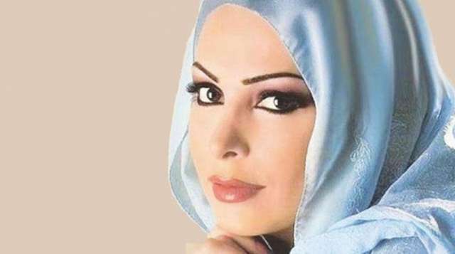 أمل حجازي تشن هجوما عنيفا على منتقدي حجابها