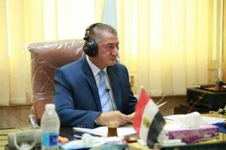 بالفيديو كونفرانس ..محافظ كفر الشيخ...