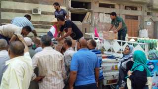 بالصور..إقبال غير مسبوق علي شراء...