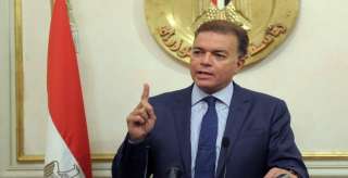 وزير النقل يعقد اجتماعا موسعا...