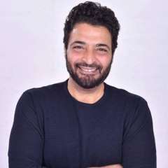 بالفيديو.. هدية حميد الشاعري الى...