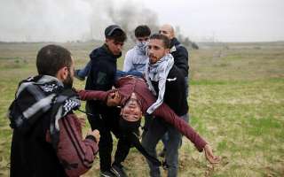 إصابة 10 فلسطينيين في مواجهة...