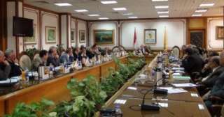 رئيس جامعة المنيا يؤكد إنهاء...