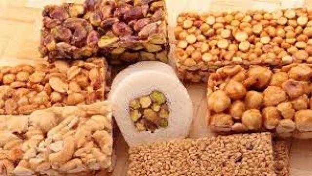 نرصد أسعار حلاوة المولد النبوى الشريف بالأسواق المصرية