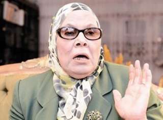شاهد ..آمنة نصير توضح حكم...