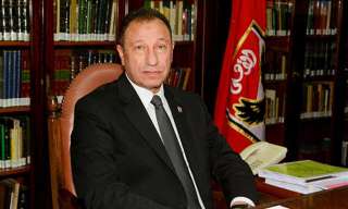 محمود الخطيب يصل مطار القاهرة...