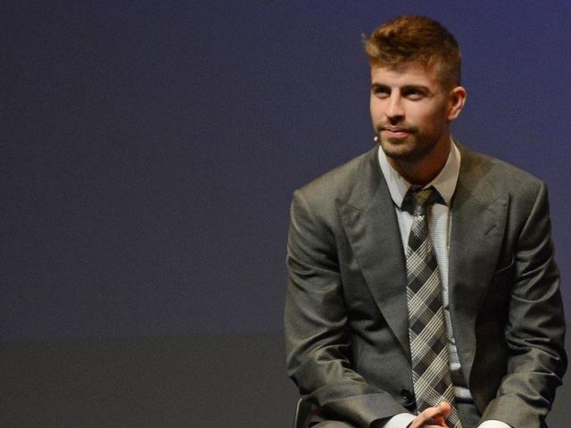 جيرارد بيكيه يشتري أحد أندية كتالونيا