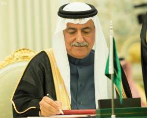 سجين الريتز يصعد إلى القمة.....