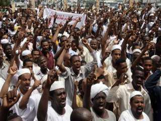 وزير الإعلام السوداني: عدد القتلى...