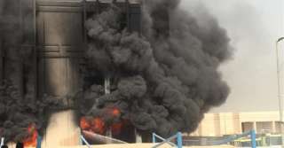 شاهد.. حريق هائل فى جامعة...