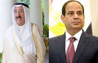 أمير الكويت يعزي الرئيس السيسي...
