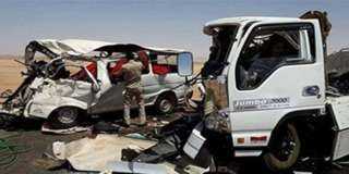 إصابة 13 شخصًا إثر انقلاب...