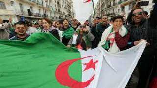 الجزائر ..خروج آلاف المتظاهرين لمطالبة...