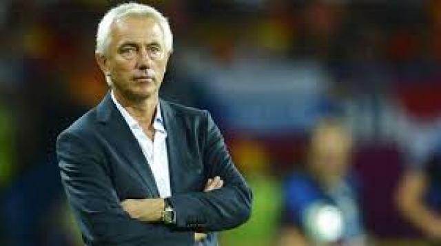 رسميًا.. فان مارفيك يخلف الإيطالي ألبرتو زاكيروني مدربا لمنتخب الإمارات  