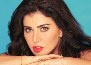 الفنانة السورية جومانا مراد تحتفل...