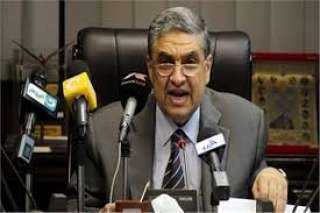 وزير الكهرباء يشارك في الدورة...