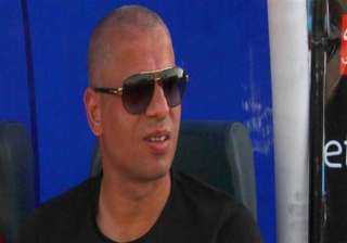 وائل جمعة يساند فريق الاهلى...