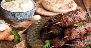 عمل الكفتة الإيطالية بالجبن البارميزان