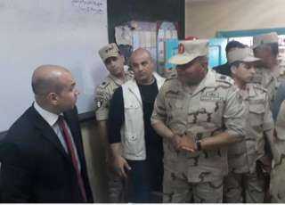 قائد الجيش الثالث يطمئن على...