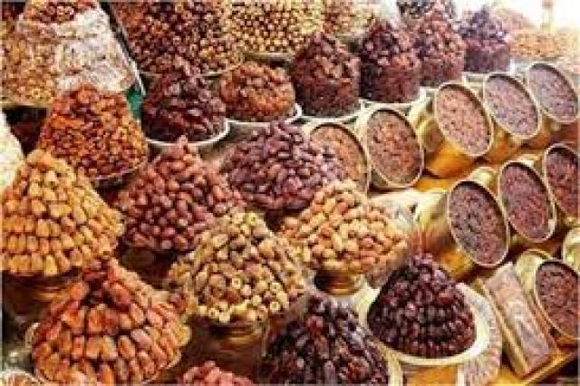 ننشر أسعار البلح وأنواعه في أول أيام شهر رمضان