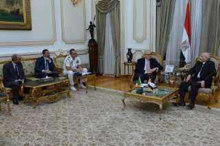 العصار يبحث مع السفير الإيطالي...