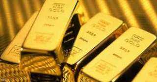 الذهب يهبط مع انتعاش الدولار...
