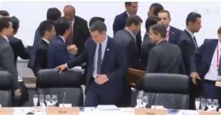 رئيس وزراء إسبانيا: لم أتعرض...