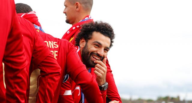 شاهد.. ليفربول يوجه رسالة إلى محمد صلاح قبيل مباراة أوغندا