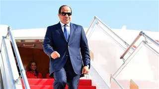 السيسي يصل إلى القاهرة عقب...