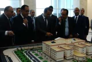 شاهد.. مدبولى  يتفقد مبني...