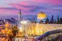 مفتي القدس: الأقصى في أعناق...
