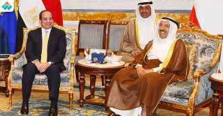 الرئيس السيسي وأمير الكويت يعقدان...