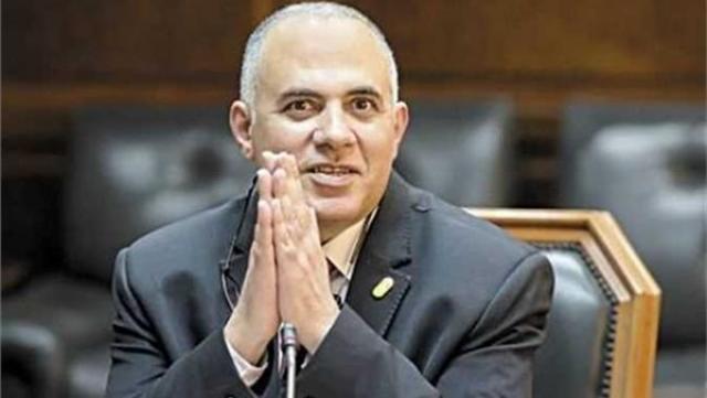 الدكتور محمد عبد العاطي وزير الموارد المائية