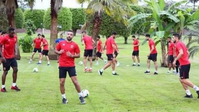 الأهلي يخوض مرانه الأول بغينيا استعدادا لكانو سبورت