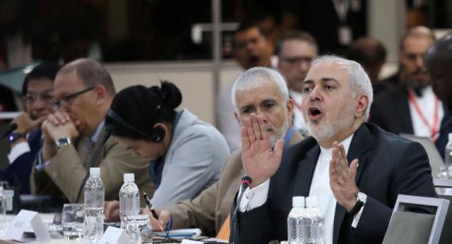 بعد اتهامات السعودية... إيران تهدد بـ”حرب شاملة” في حال توجيه ضربة عسكرية إليها