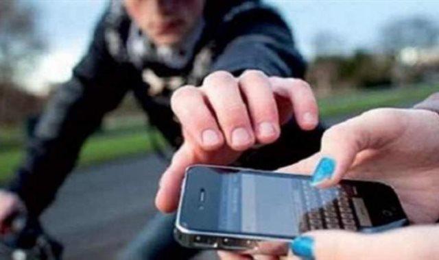 ضبط عصابة سرقة الهواتف المحمولة ومتعلقات المواطنين بالقليوبية