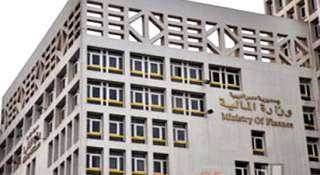 المالية تنفى زيادة ضريبة الدخل...