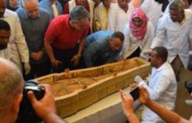 خالد العناني: خبيئة العساسيف الأهم بالعصر الحديث وتجهيز قاعة لها بالمتحف المصرى