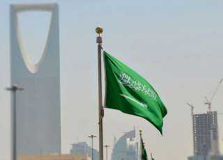 السعودية تجمع 2.5 مليار دولار...