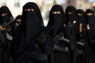 تفاصيل فرار عشرات الداعشيات من...
