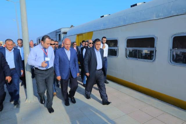 وزير النقل يقوم بجولة تفقدية لمحطة مصر ومعهد وردان لتدريب العاملين بالسكك الحديدية