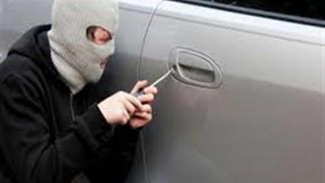 ضبط متهمين سرقوا سيارة ملاكى فى مدينة نصر