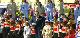 بالفيديو.. في لفتة إنسانية.. السيسي...