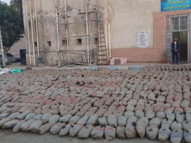 إحباط تهريب 3.2 أطنان من البانجو مخبأة بسيارة بقناة السويس