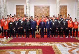 السيسى يستقبل كلاً من المنتخب...