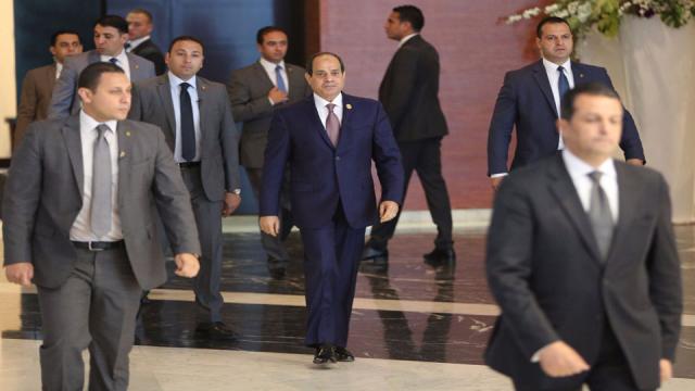 منتدى شباب العالم ب