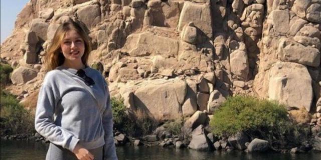 الفنانة ”رحمة حسن” تتألق في أحدث ظهور لها بأسوان