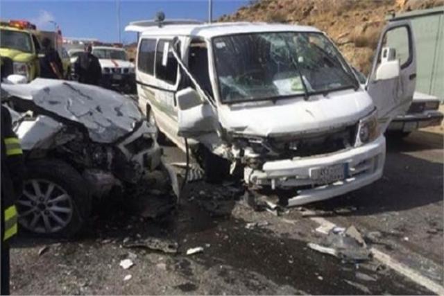 مصرع عروس و6 أشخاص وإصابة 3 آخرين في تصادم بطور سيناء